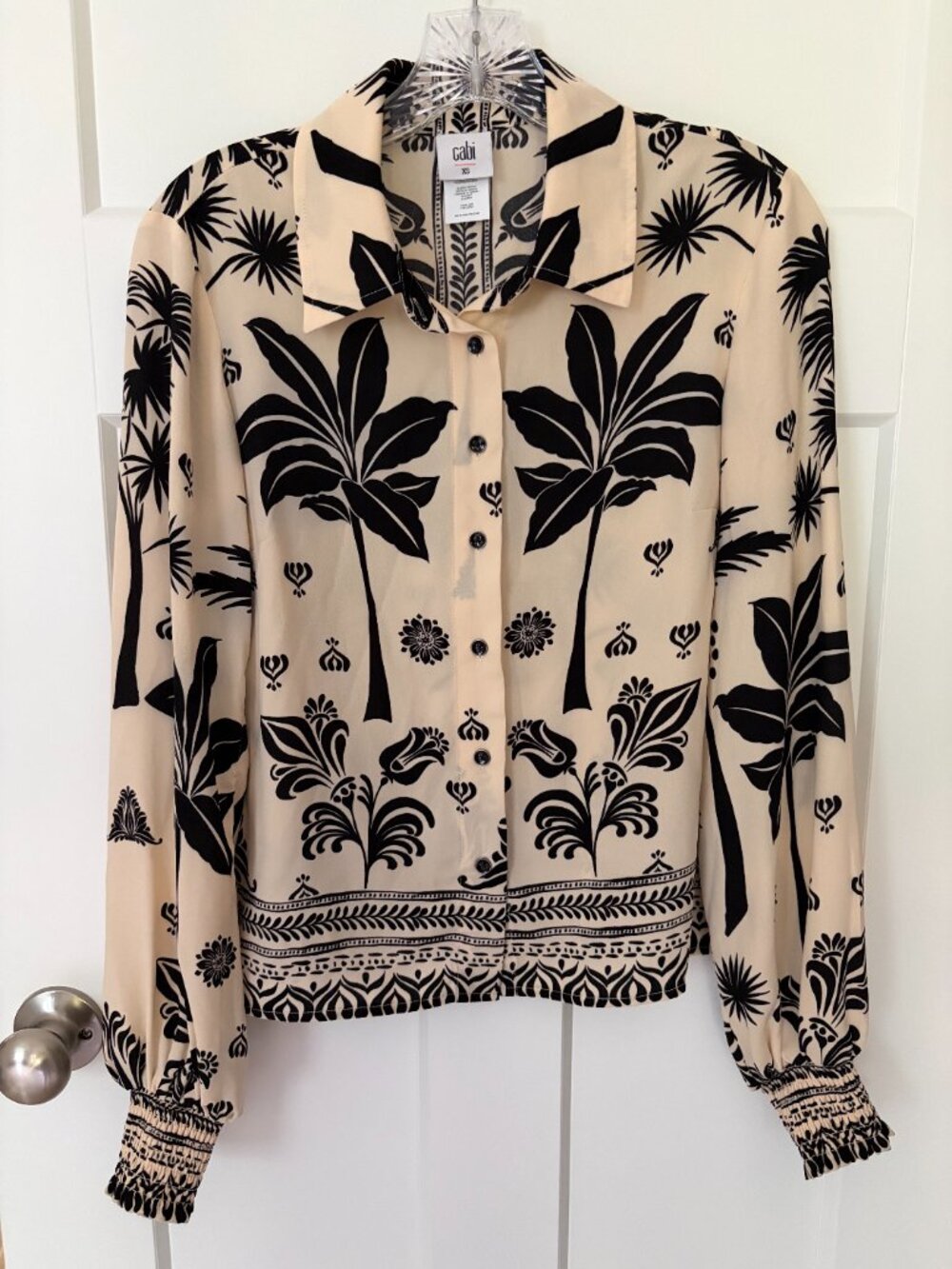 Cabi Marrakesh Floral Palm Tree Button Down Top Boho Feminine 2024 Style #6625